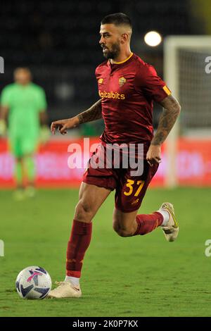 Empoli, Italien. 11. Oktober 2021. Leonardo Spinazzola Spieler von Roma, während der MatchserieEin italienisches Meisterschaftsspiel Empoli vs Roma Endergebnis, Empoli 1, Roma 2, Spiel im Carlo Castellani Stadium gespielt. Empoli, Italien, 12. September 2022. (Foto von Vincenzo Izzo/Sipa USA) Quelle: SIPA USA/Alamy Live News Stockfoto