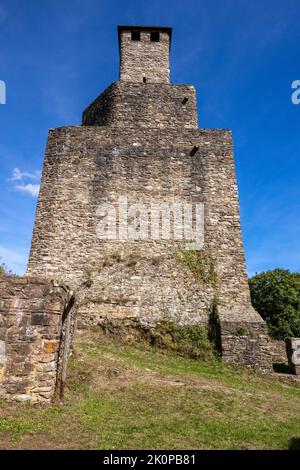 Alte mittelalterliche Burg von Grimburg in Deutschland Stockfoto