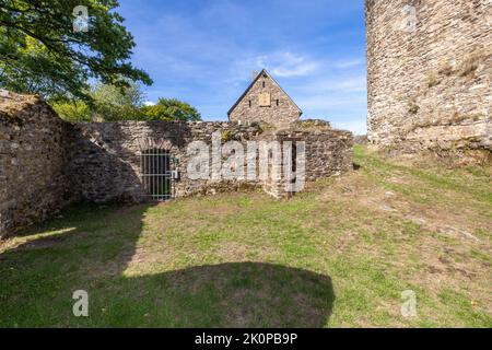 Alte mittelalterliche Burg von Grimburg in Deutschland Stockfoto