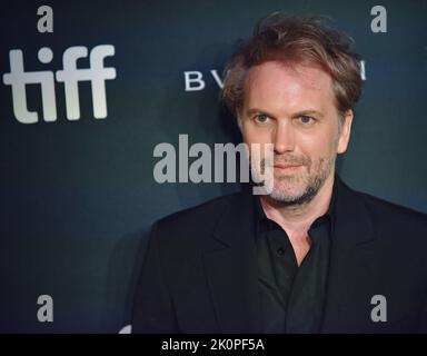 Toronto, Kanada. 12. September 2022. Regisseur Florian Zeller nimmt am 12. September 2022 an der Premiere von „The Son“ in der Roy Thomson Hall während des Toronto International Film Festival in Toronto, Kanada, Teil. Foto von Chris Chew/UPI Credit: UPI/Alamy Live News Stockfoto