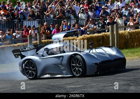 Alex Summers, Max Chilton, McMurtry Automotive Sperling, Sparks of Genius, voll elektrisch angetrieben mit erstaunlichen Drehzahlen, Stockfoto