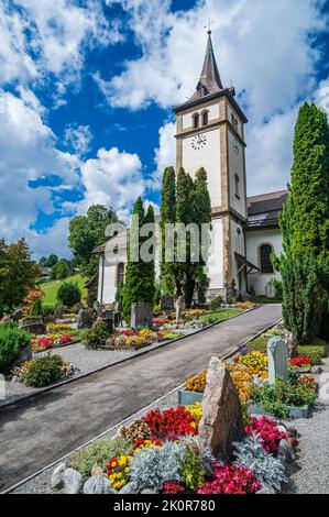 Kirche im schweizer Dorf Grindelwald im Berner Oberland Stockfoto