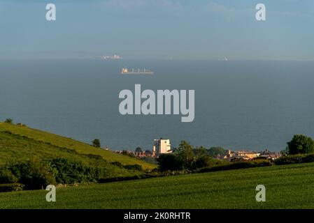 Dover, Mai 23. 2014: Der Blick über den Ärmelkanal von England nach Frankreich, von Hawkinge, kent Stockfoto