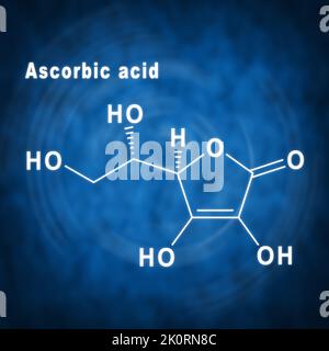 Ascorbinsäure strukturelle chemische Formel auf blauem Hintergrund Stockfoto