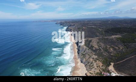 Felsen von Praia da Cordoama, Portugal, Algarve Stockfoto