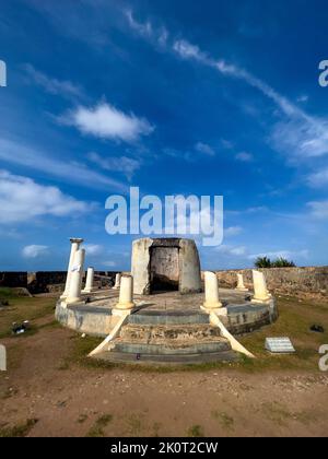 Ein Blick auf die Ruinen eines alten Gebäudes in Galle dutch Fort in Sri Lanka Stockfoto