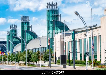 Außenfassade oder Architektur des Enercare Center in Exhibition Place Stockfoto