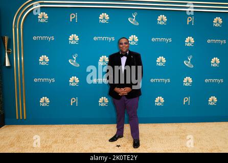 Los Angeles, USA. 12. September 2022. Kenan Thompson kommt am Montag, den 12. September 2022, bei den Emmy Awards 74. im Microsoft Theater in Los Angeles an. (Foto von Danny Moloshok/Invision für die Television Academy/AP Images via Credit: SIPA USA/Alamy Live News Stockfoto