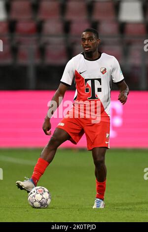 UTRECHT - Albert Lottin vom Jong FC Utrecht während des niederländischen Kitchen Champion-Spiels zwischen dem jungen FC Utrecht und ADO Den Haag am 12. September 2022 im Stadion Galgenwaard in Utrecht, Niederlande. Niederländische Höhe | Gerrit van Keulen Stockfoto