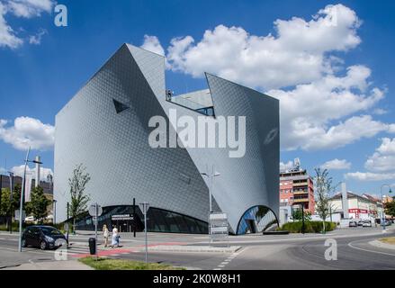 Die neue Landesgalerie Niederösterreich in Krems an der Donau basiert auf der kühnen Vision der Architekten und einem entschlossenen politischen Willen Stockfoto