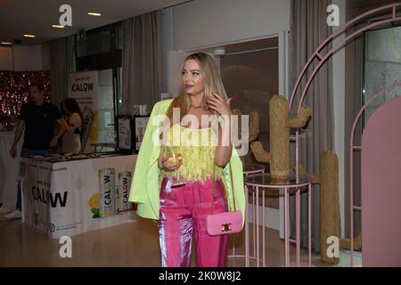 Christine Evers aka vogueuplikethis beim mates Date Influencer Event auf der Berlin Fashion Week Frühjahr/Sommer 2023 in der Berliner Freiheit. Berlin Stockfoto