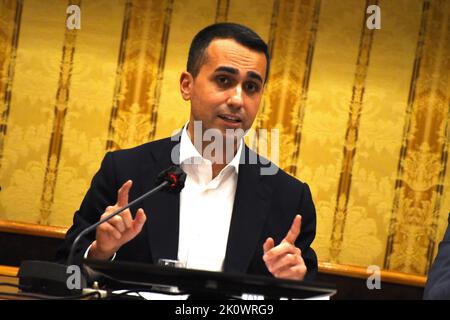 Neapel, Kampanien, Italien. 13. September 2022. Luigi Di Maio, Außenminister der italienischen Regierung, Vorsitzender der Partei Movimento Civico, spricht bei der Industriellen Union von Neapel. (Bild: © Pasquale Gargano/Pacific Press via ZUMA Press Wire) Stockfoto