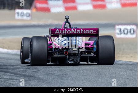 Monterey, CA, USA. 11. September 2022. A. Meyer Shank Racing Fahrer Helio Castroneves kommt aus Runde 2 während der Firestone Grand Prix of Monterey Championship. Indy-Fahrer will Power gewann die Meisterschaft auf dem WeatherTech Raceway Laguna Seca Monterey, CA Thurman James/CSM/Alamy Live News Stockfoto