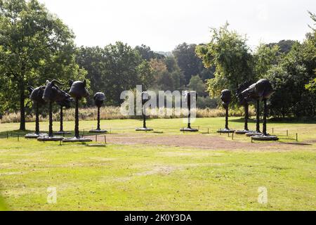 AI Weiwei's Circle of Animals / Zodiac führt die 12 Tiere des chinesischen Tierkreises auf einer Welttour durch den Yorkshire Sculpture Park, Wakefield Stockfoto