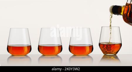 Whiskey oder Brandy, der aus einer Flasche auf weißem Hintergrund in ein Glas gegossen wird. Whisky aus einer Flasche gießen Stockfoto