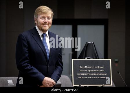 2022-09-14 15:19:19 DEN HAAG - König Willem-Alexander während der Wiedereröffnung des renovierten Hauptgebäudes der Provinzregierung von Südholland. Ausgangspunkt der Renovierung waren Kreislaufwirtschaft, Nachhaltigkeit, Innovation und Transparenz. ANP RAMON VAN FLYMEN niederlande Out - belgien Out Stockfoto