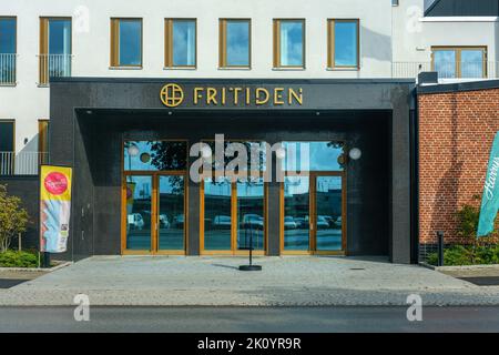 Ystad, Schweden 13 Sep, 2022:Haupteingang zum Hotelbereich des kombinierten Gebäudes Stockfoto