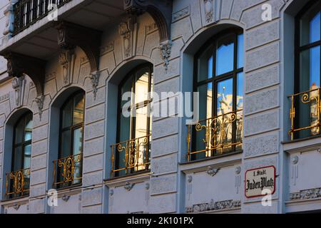 Fenster, Bürgerhaus, Schloss, Wien, Architektur in der Innenstadt oder Altstadt von Wien Österreich Stockfoto