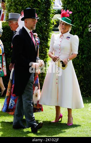 Ascot, Großbritannien. 17.. Juni 2022. Zara Phillips, Prinzessin Anne, Prinzessin Royal und Mike Tindall besuchen Royal Ascot 2022 Quelle: Independent Photo Agency/Alamy Live News Stockfoto