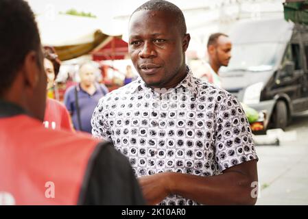 Edward Mukiibi, ein in Uganda geborener Landwirt, Erzieher und Sozialunternehmer, wurde zum Präsidenten von Slow Food ernannt. Turin, Italien - September 2022 Stockfoto