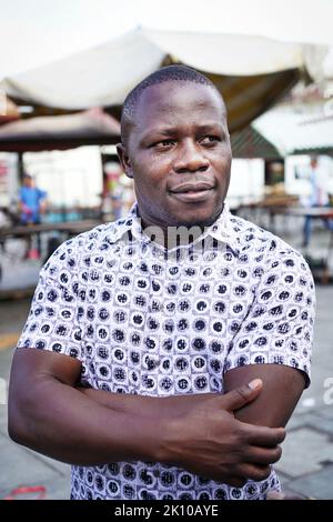 Edward Mukiibi, ein in Uganda geborener Landwirt, Erzieher und Sozialunternehmer, wurde zum Präsidenten von Slow Food ernannt. Turin, Italien - September 2022 Stockfoto