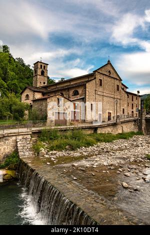 Kirche von San Francesco d'Assisi in Fiumalbo Stockfoto