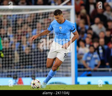 Manchester, Großbritannien. 14. September 2022. Rodri #16 von Manchester City in Aktion während des UEFA Champions League-Spiels Manchester City gegen Borussia Dortmund im Etihad Stadium, Manchester, Großbritannien, 14.. September 2022 (Foto von Conor Molloy/Nachrichtenbilder) Credit: News Images LTD/Alamy Live News Stockfoto