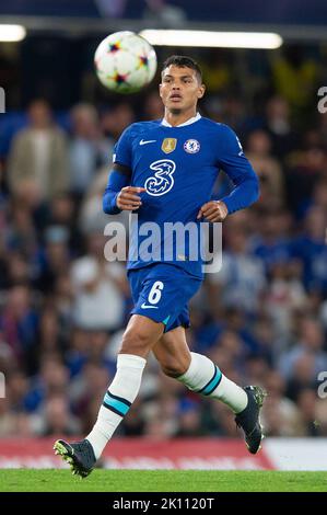 London, Großbritannien. 14. September 2022. Thiago Silva von Chelsea während des UEFA Champions League-Gruppenbühnenkursmatches zwischen Chelsea und RB Salzburg am 14. September 2022 in Stamford Bridge, London, England. Foto von Salvio Calabrese. Nur zur redaktionellen Verwendung, Lizenz für kommerzielle Nutzung erforderlich. Keine Verwendung bei Wetten, Spielen oder Veröffentlichungen einzelner Clubs/Vereine/Spieler. Kredit: UK Sports Pics Ltd/Alamy Live Nachrichten Stockfoto