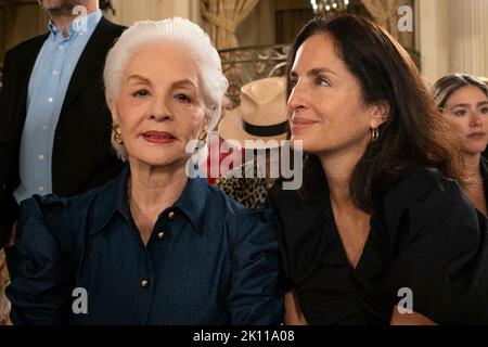 Carolina Herrera und seine Tochter Carollina Adirana Herrera auf der Landebahn CAROLINA HERRERA SS23 während der New York Fashion Week am 2022. September - New York, USA. 12/09/2022 Stockfoto