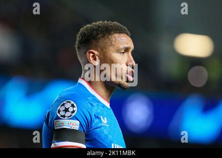 14. September 2022, Glasgow, Großbritannien. Der FC Rangers spielte den FC Napoli im Ibrox-Stadion der Rangers, Glasgow, Schottland, Großbritannien, in der Champions League Group Stage. Der Schiedsrichter von Antonio Maten Lahoz aus Spanien. Kredit: Findlay / Alamy Live Nachrichten Stockfoto