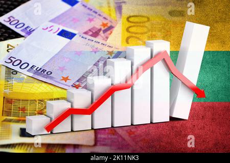 Wirtschaftsdiagramm: Abwärtspfeil, Euro-Cash-Banknoten und Litauen-Flagge (Geld, Wirtschaft, Unternehmen, Finanzen, Krise) Stockfoto