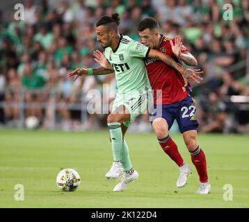 Austin, Texas, USA. 14. September 2022: Maxi Urruti (37), FC Austin, verteidigt den Real Salt Lake Verteidiger Aaron Herrera (22) bei einem Major League Soccer Spiel am 14. September 2022 in Austin, Texas. Der FC Austin gewann 3:0. (Bild: © Scott Coleman/ZUMA Press Wire) Bild: ZUMA Press, Inc./Alamy Live News Stockfoto