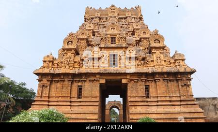 Die erstaunliche Darstellung auf dem Eingang des Brihadeshwara-Tempels, Thanjavur, Tamil Nadu, Indien. Stockfoto