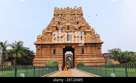 Die erstaunliche Darstellung auf dem Eingang des Brihadeshwara-Tempels, Thanjavur, Tamil Nadu, Indien. Stockfoto