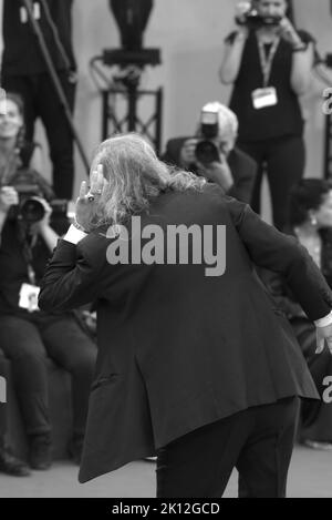 Warren Ellis nimmt an der BLONDEN Filmpremiere beim Venice Film Festival 79. 2022, September 8., Venedig Teil. FAMA © Fausto Marci Stockfoto