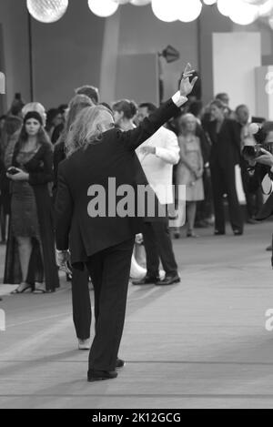 Warren Ellis nimmt an der BLONDEN Filmpremiere beim Venice Film Festival 79. 2022, September 8., Venedig Teil. FAMA © Fausto Marci Stockfoto