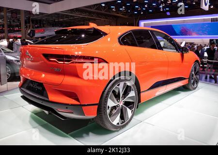 Jaguar i-PACE Elektro-suv auf dem Pariser Automobilsalon. Paris, Frankreich - 2. Oktober 2018. Stockfoto