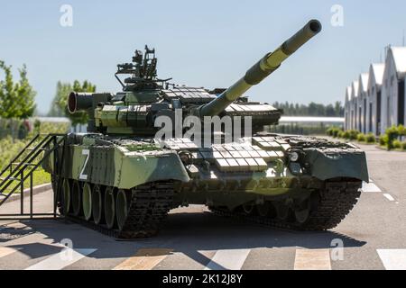 Der russische Panzer bereit für den Kampf. Konflikt in der Ukraine Stockfoto