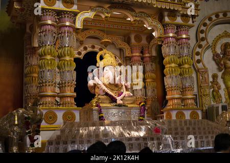 Shrimant Dagdusheth Halwai Ganpati, Pune, Maharashtra, Indien Stockfoto