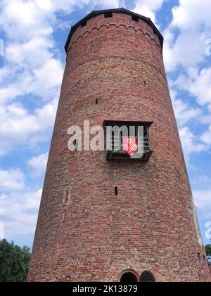 Die majestätische mittelalterliche Burg von Turaida, Sommerlandschaft. Nationalpark Gauja, Sigulda, Lettland (12) Stockfoto