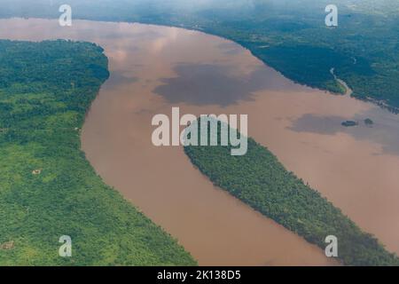 Luftaufnahme des Kongo-Flusses, Kisangani, Demokratische Republik Kongo, Afrika Stockfoto