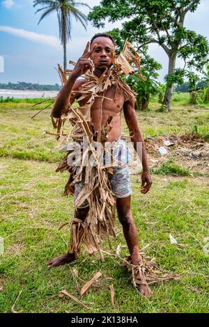 Wagenya-Stammesmänner, Kisangani, Kongo-Fluss, Demokratische Republik Kongo, Afrika Stockfoto