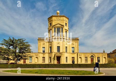 Das Radcliffe Observatory, das Observatorium der Universität von 1794 bis 1934, ist heute Teil des Green Templeton College, Oxford, Oxfordshire, England Stockfoto