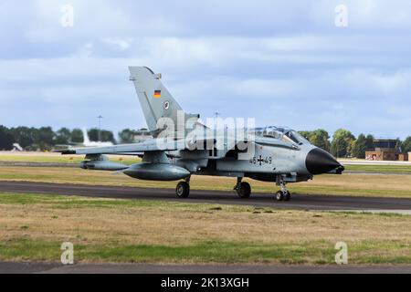 Deutscher Tornado 46+49 im Taxi, aufgenommen am 7.. September 2022. Stockfoto