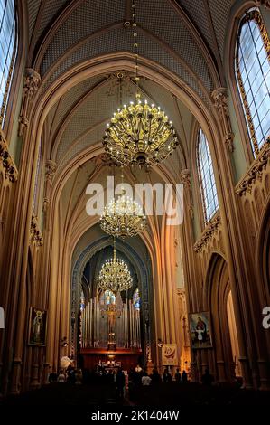 Das Innere der Nikolaikirche in Kiew Ukraine Stockfoto