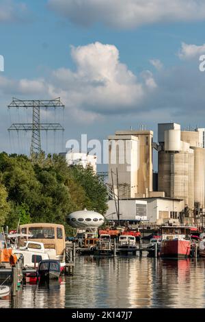 Berlin Rummelburg, Futoro 13, ehemaliges Beschallungsstudio aus DDR-Zeiten. Heizkraftwerk Klingenberg, Vattenfall Wärme Berlin AG, Stockfoto