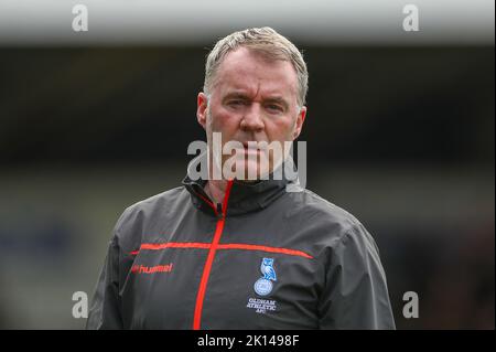 Fileboto vom 18-04-2022 von John Sheridan, der nach dem Heimspiel gegen Eastleigh aus seiner Rolle als Oldham-Cheftrainer zurücktreten wird, hat der Vanarama National League Club angekündigt. Ausgabedatum: Donnerstag, 15. September 2022. Stockfoto