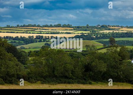 Die Landschaft von Newgrange in Irland Stockfoto