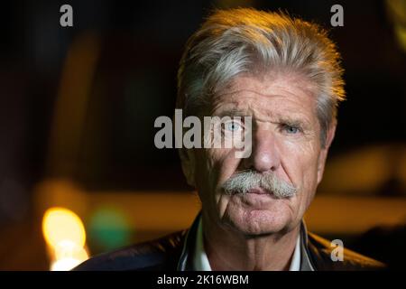 Wiesbaden, Deutschland. 16. September 2022. Reinhard Ernst, Vorsitzender der Reinhard & Sonja Ernst Stiftung. Die Eröffnung des Reinhard Ernst Museums ist für Frühjahr 2023 geplant. Quelle: Hannes P. Albert/dpa/Alamy Live News Stockfoto