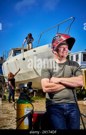 Festsetzung eines Bootes in Holyhead North Wales Stockfoto